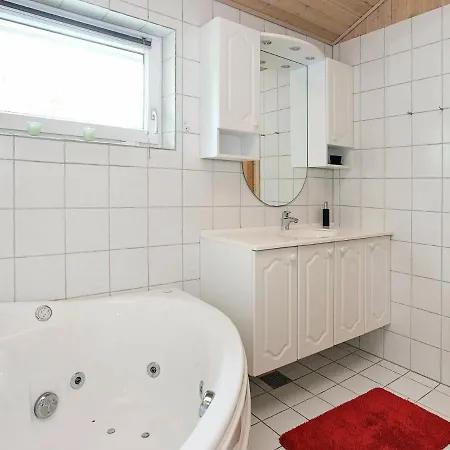 Four-bedroom In 2 Casa de Férias *