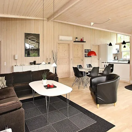 Casa de Férias Four-bedroom In 2 Ålbæk